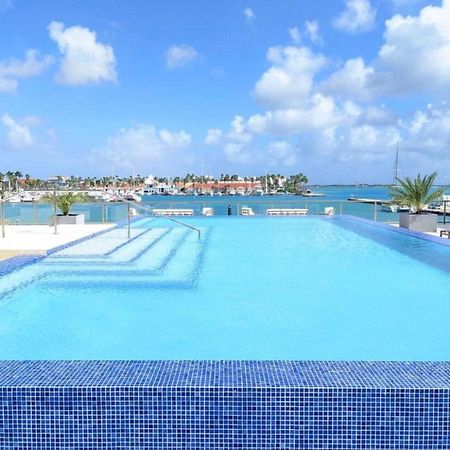 Stylish Luxury Condo, Central Location, Ocean View, Pool, Gym اورانجستاد المظهر الخارجي الصورة
