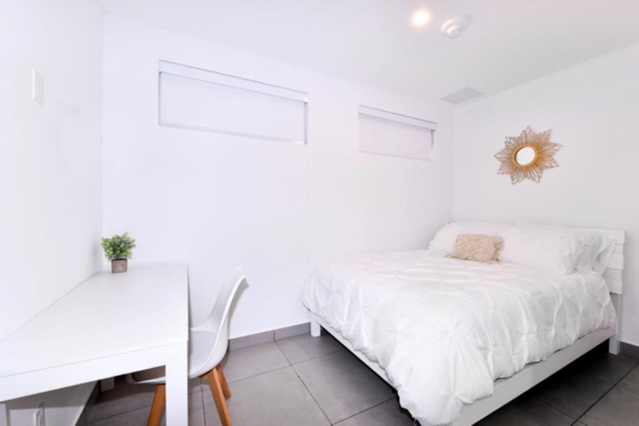 Stylish Luxury Condo, Central Location, Ocean View, Pool, Gym اورانجستاد المظهر الخارجي الصورة