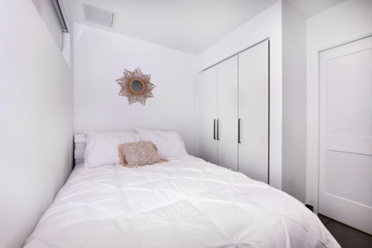 Stylish Luxury Condo, Central Location, Ocean View, Pool, Gym اورانجستاد المظهر الخارجي الصورة